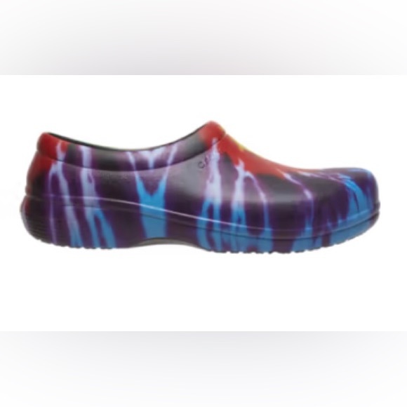 CROCS ON-THE-CLOCK WORK GRAPHIC SLIP-ON - Picture 2 of 6